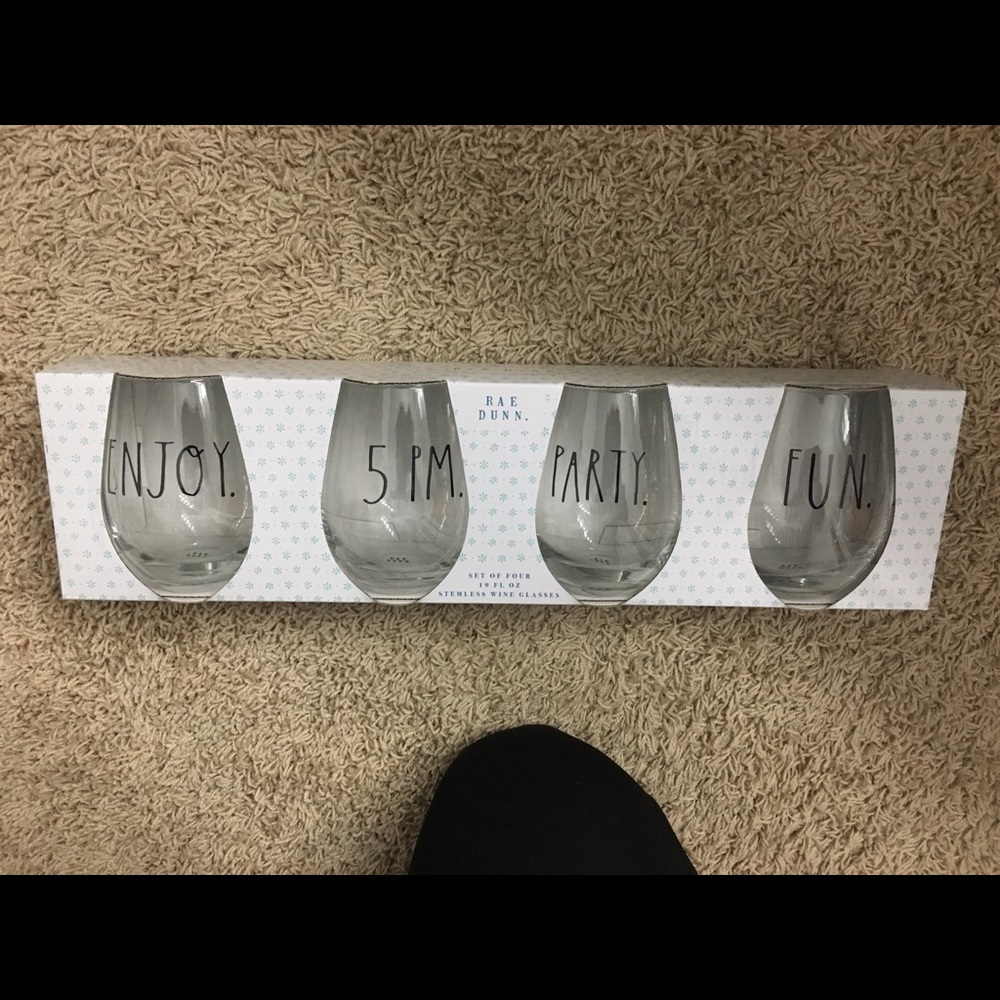 NWT Rae Dunn Stemless Wine Glass
